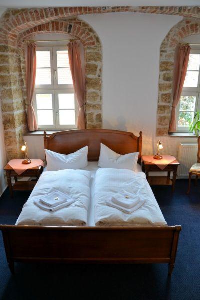 Hotel Zur Sonne Querfurt Buitenkant foto